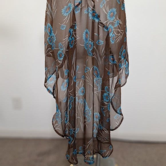 Cecico Sheer Brown Floral Academia Collared Button Down Hi-Lo Hem Top Size L - Picture 12 of 14